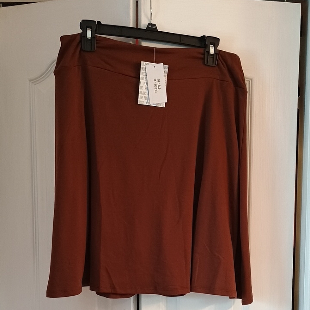 LuLaRoe Eileen Skort